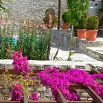 Traditional Village Casă la țară