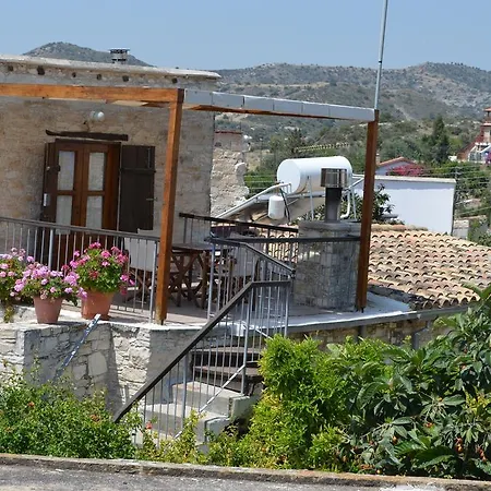 Traditional Village Landsted Skarinou