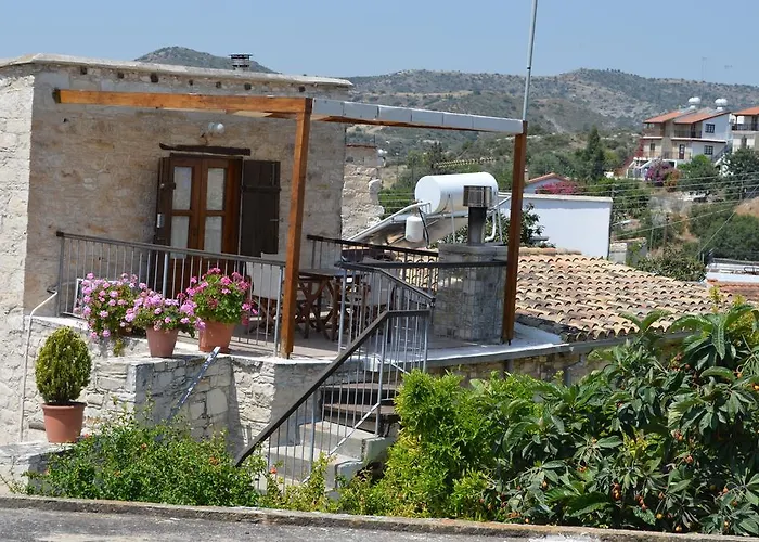 Traditional Village Landsted Skarinou