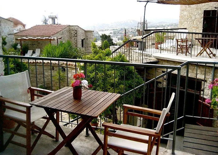 Landsted Traditional Village Skarinou