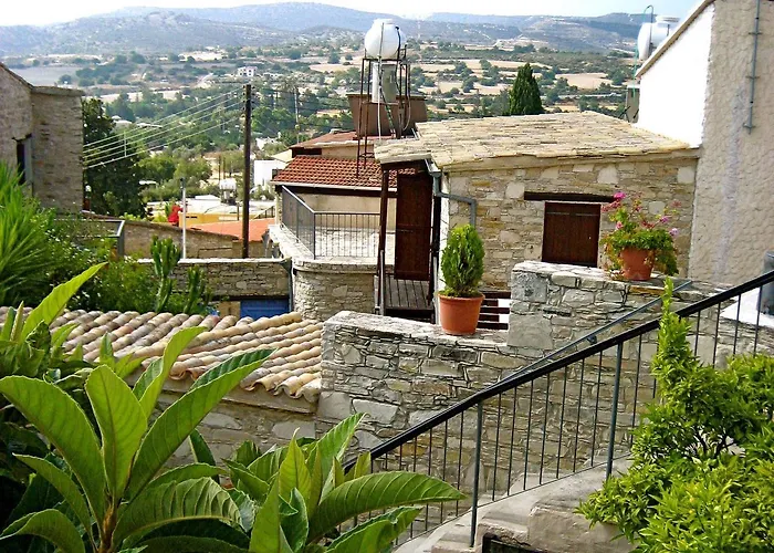 Traditional Village Skarinou