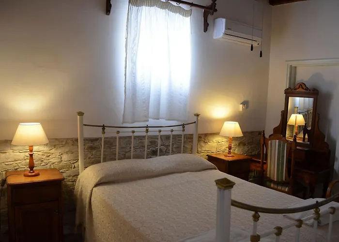 Traditional Village * Skarinou