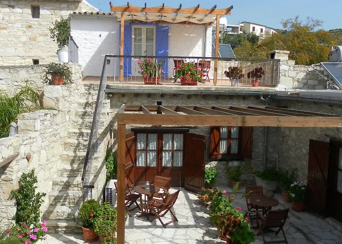 Traditional Village Skarinou