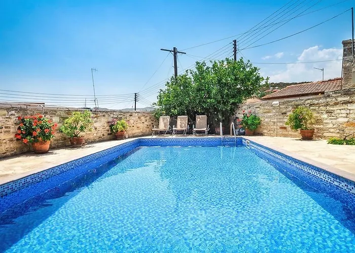 Traditional Village Skarinou