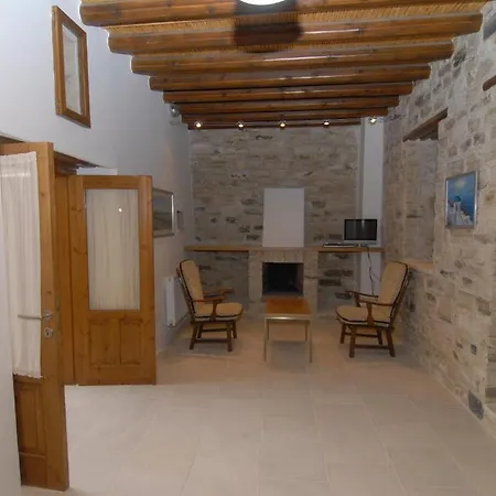 Traditional Village Gospodarstwo wiejskie *