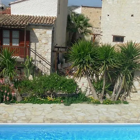 Traditional Village * Skarinou