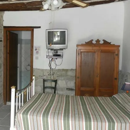 Gospodarstwo wiejskie Traditional Village Skarinou