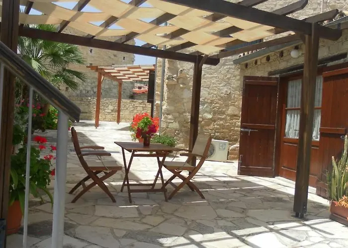 Traditional Village * סקארינו