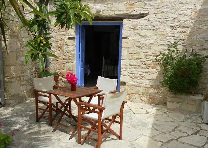 Traditional Village בית כפרי