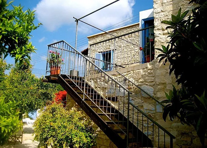 Traditional Village בית כפרי