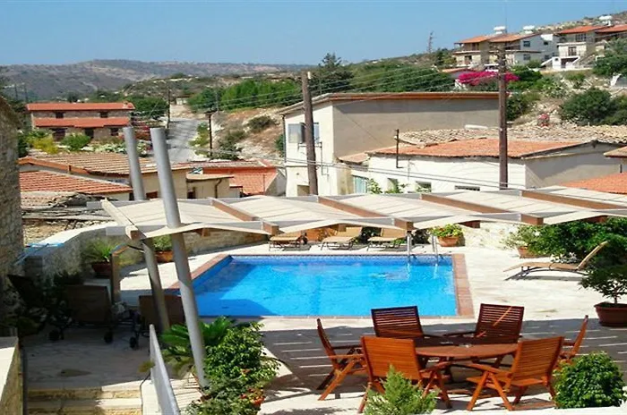 Traditional Village בית כפרי *